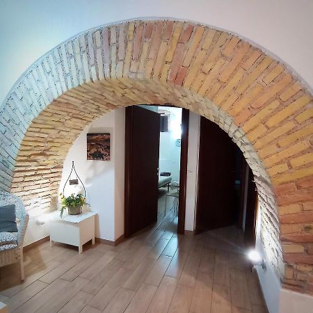 ローマDomus Vatican Wallsアパートメント エクステリア 写真